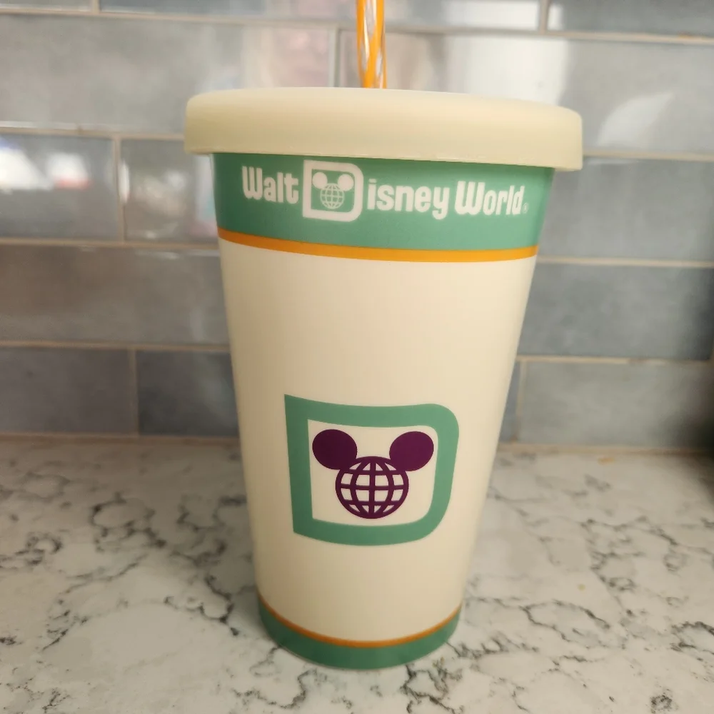 Walt Disney World Magic Kingdom 1971 Ceramic Tumbler Mug Cup Vintage Collector